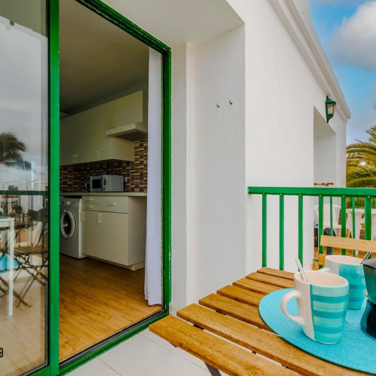 Tiffany Pool View & WiFi by iRent Fuerteventura - Apartment with Pool View - 25
