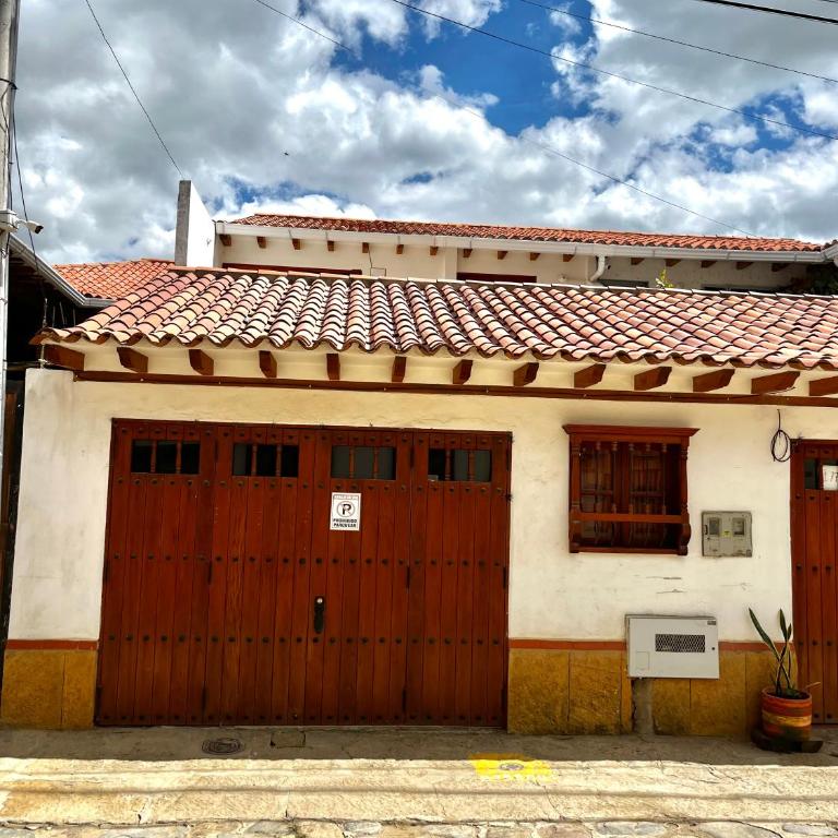 Casa familiar RS - Casa de 3 dormitorios - 1