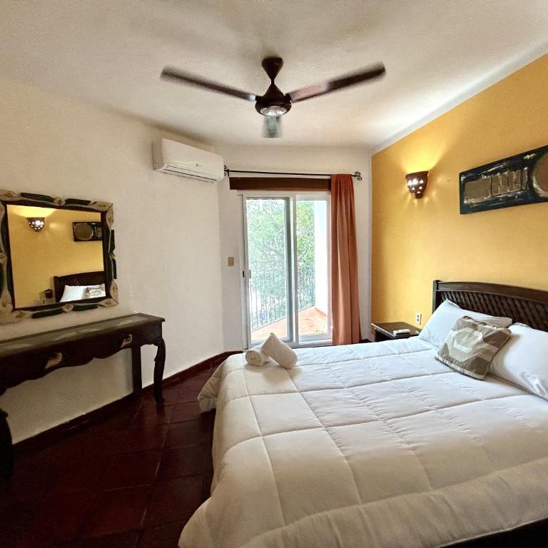 Hotel Coco de Mar Quinta Avenida - Superior Family Room - 9