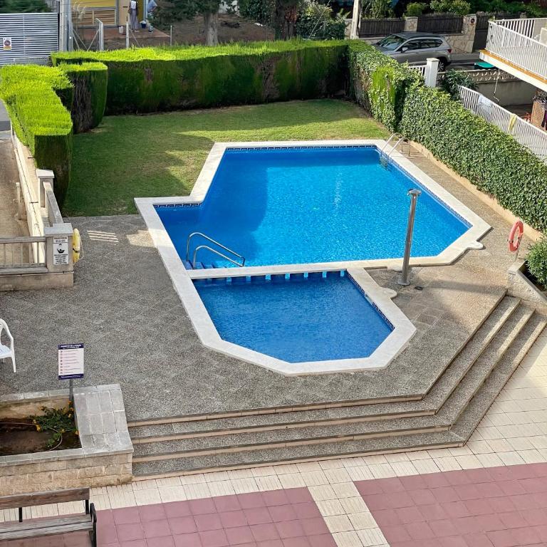 APARTAMENTO CON GARAJE en primera línea de playa - Apartamento de 2 dormitorios - 15