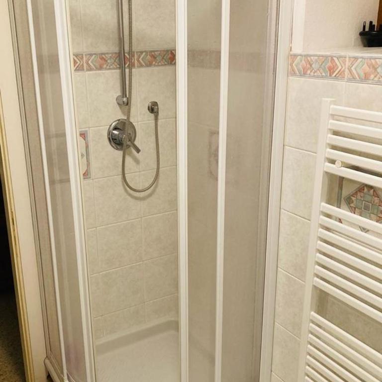 in CENTRO con cortile esterno - One-Bedroom Apartment - 5