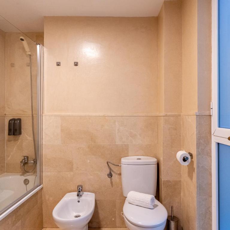 C3 Apartamento Familiar Sevilla - Two-Bedroom Apartment - 14