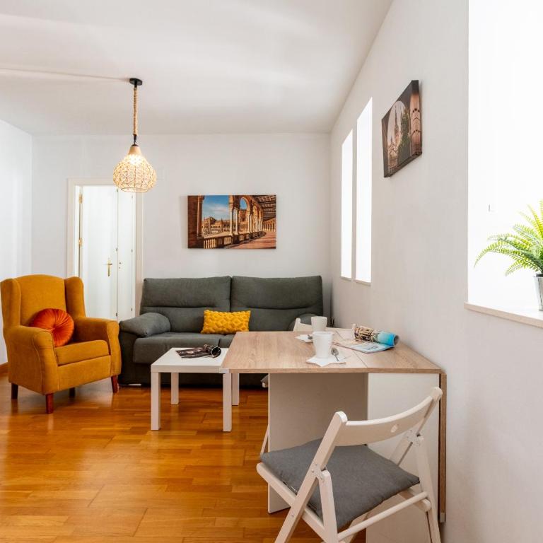 C3 Apartamento Familiar Sevilla - Two-Bedroom Apartment - 21