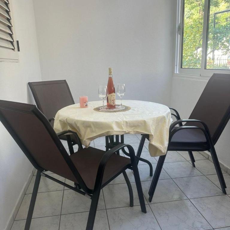 TIA Sveti Stefan - Apartman sa 2 Spavaće Sobe - 10
