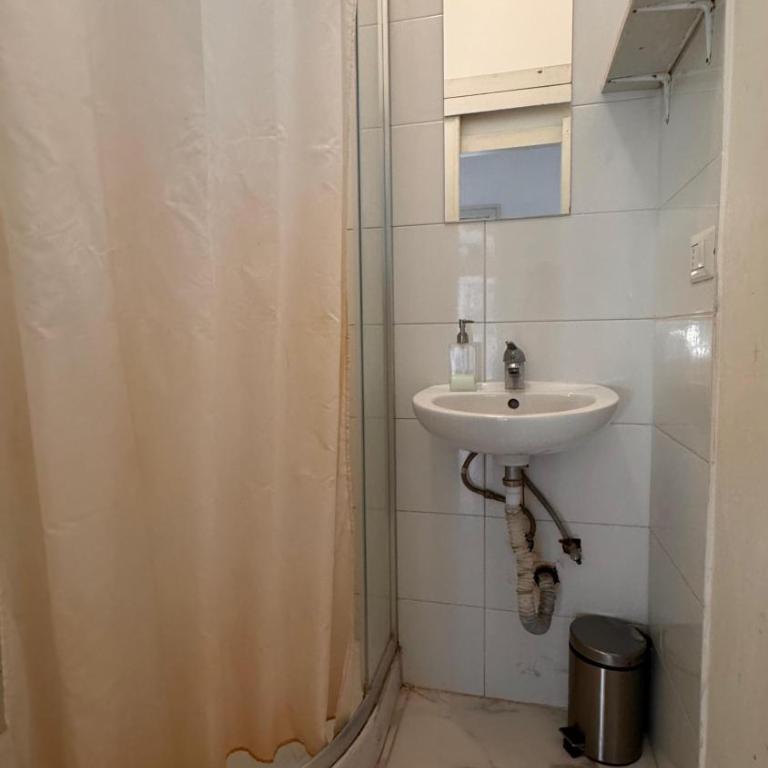 Abba Accomodation - Camera Tripla con Bagno Privato Esterno - 3