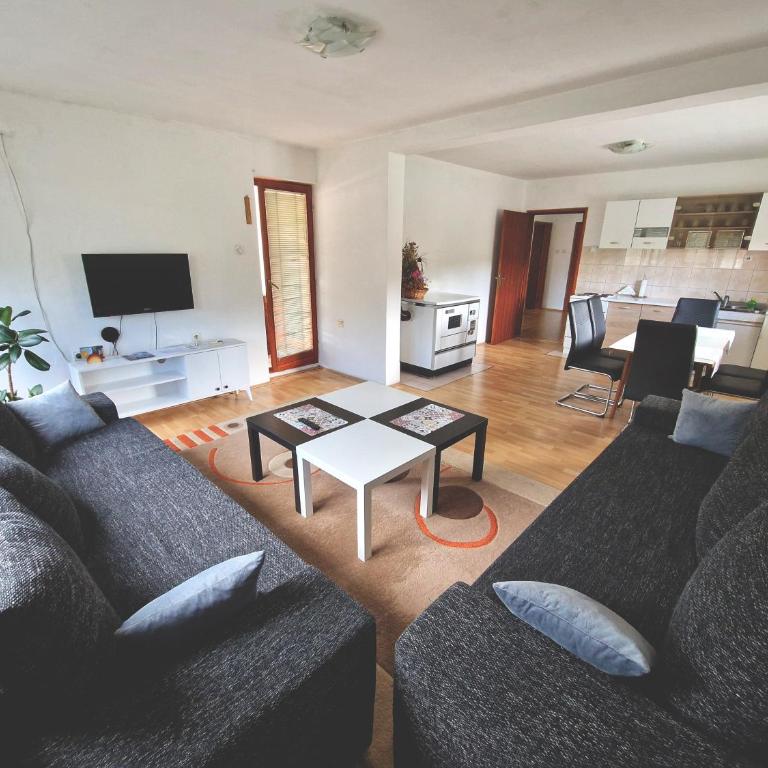 Apartman Komfor - Apartman sa 2 Spavaće Sobe - 2