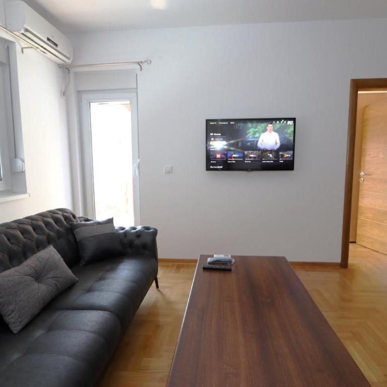 Lux ApartmenT Rose - One-Bedroom Apartment - 7
