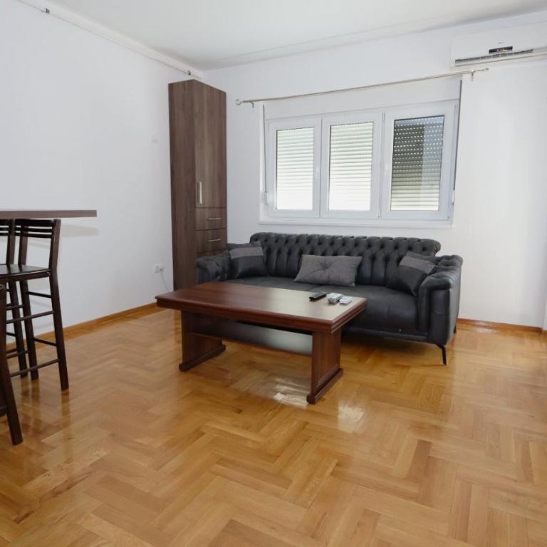 Lux ApartmenT Rose - One-Bedroom Apartment - 12