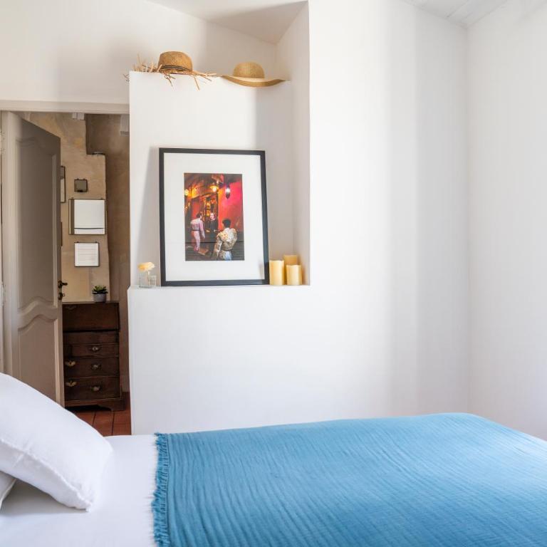 Arles sous les toits - Terrasse proche des arènes - Appartement 1 Chambre - 13