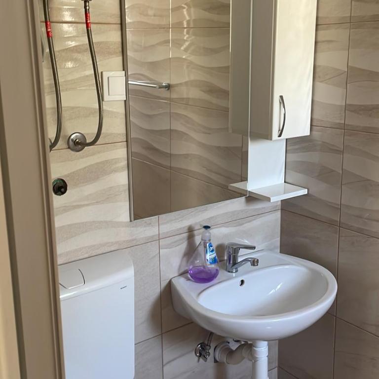 Kaludjerovic - Two-Bedroom Apartment - 3