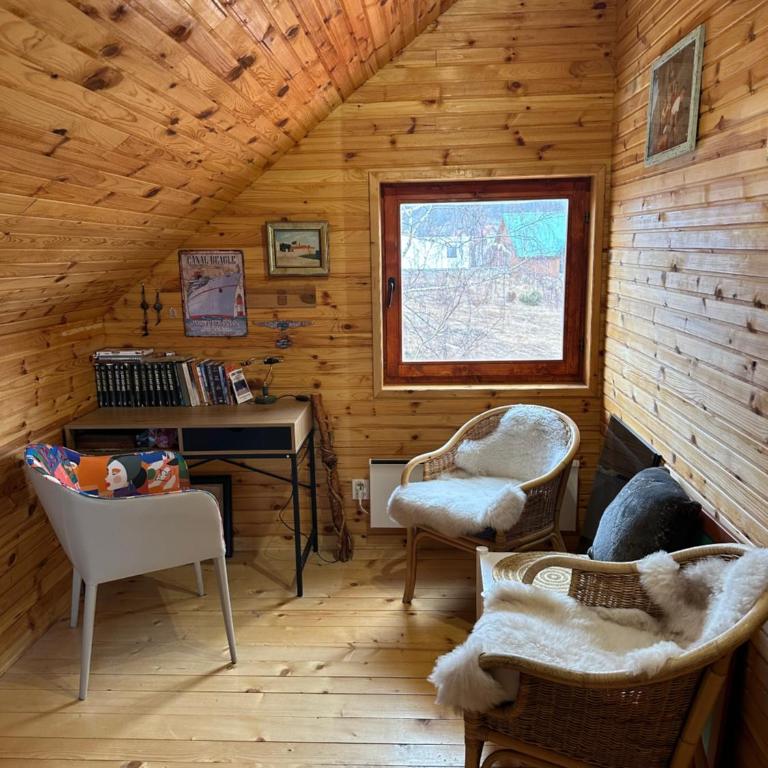 Durmitor Home with Sauna - Three-Bedroom House - 16