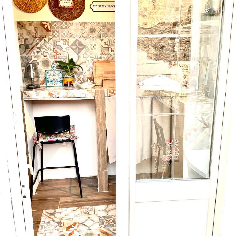 Mizzicahome SoleMare Catania - Quadruple Room with Private Bathroom - 14