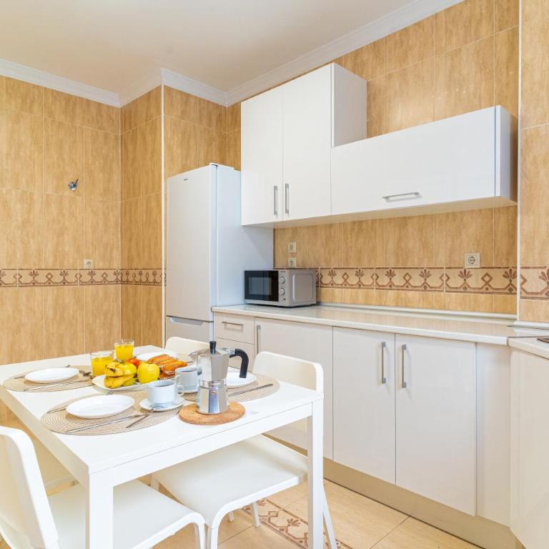 TrendyHomes City Center - Apartamento de 4 habitaciones - 10