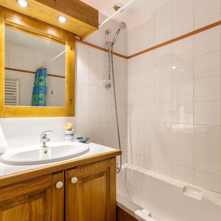 Chalets d'Henri 67 - Happy Rentals - Appartement avec Vue sur la Montagne - 12