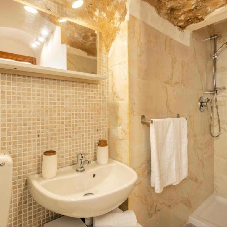La Nicchia Apartment - One-Bedroom House - 16