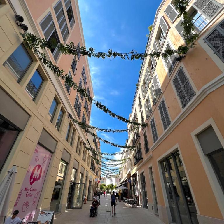 OLD ANTIBES - 4 persons - Private parking - Apartment - 11