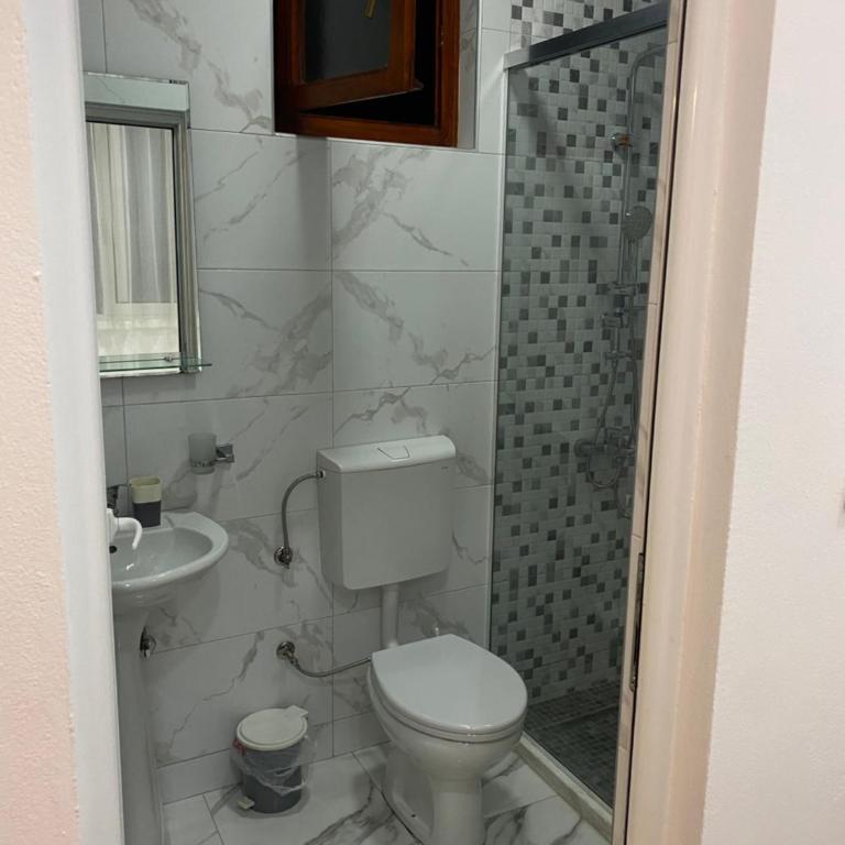 Riian Luxury Apartments - Dvokrevetna Soba sa Bračnim Krevetom i Sopstvenim Kupatilom - 7