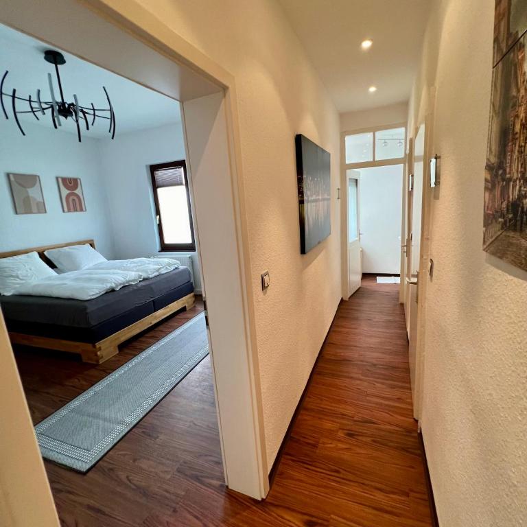 Sahara Hosting Apartments Nürnberg City Room 3 - Habitación Doble con baño compartido - 28