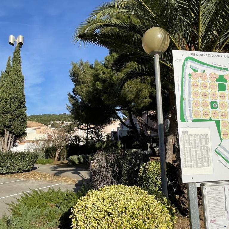 Studio cabine climatisé avec terrasse, parking privé, à 500m de la plage - FR-1-338-35 - Studio - 4