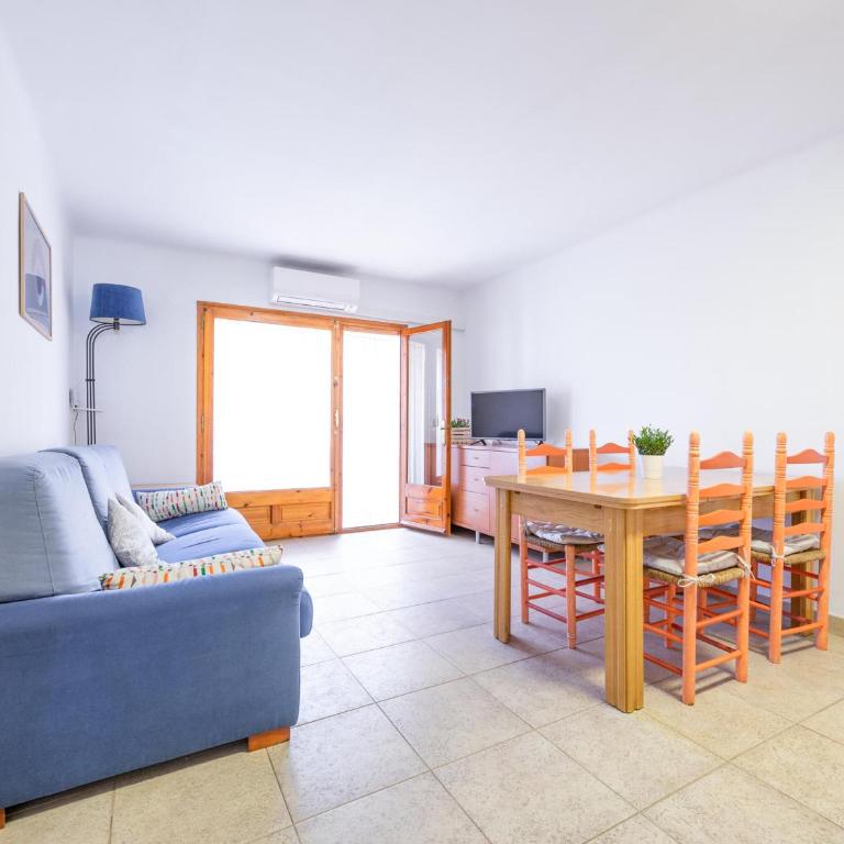 Apartamento Familiar con Climatización y Aparcamiento Cerca de la Playa - ES-325-20 - Apartment - 12