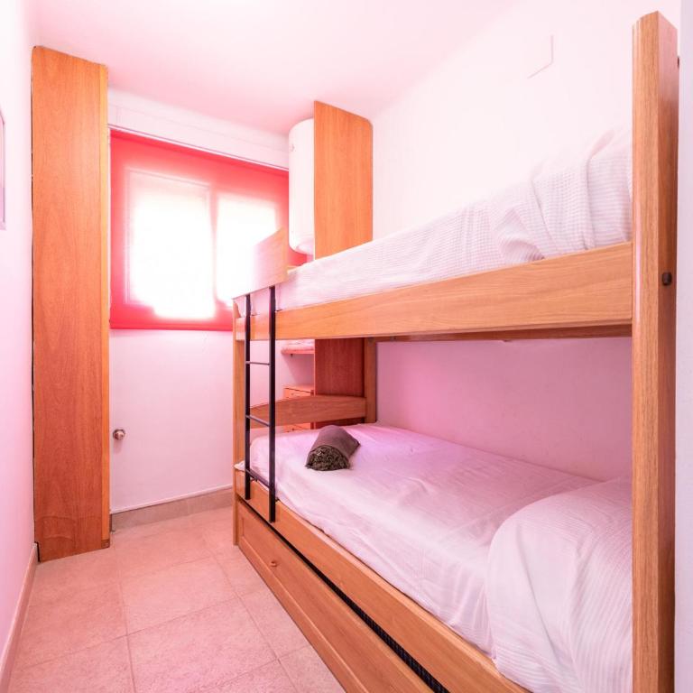 Apartamento Familiar con Climatización y Aparcamiento Cerca de la Playa - ES-325-20 - Apartment - 23