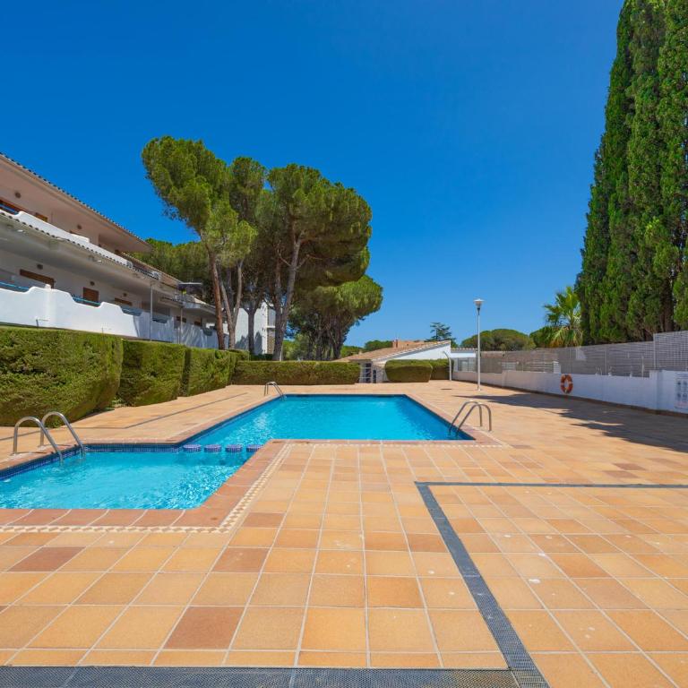 Apartamento Familiar con Climatización y Aparcamiento Cerca de la Playa - ES-325-20 - Apartment - 34