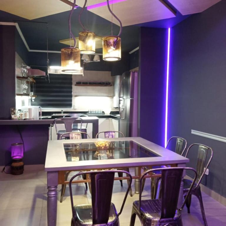 DEPARTAMENTOS BOUTIQUE DE DISEÑADOR - Equipados - Cocheras - Vista a la Montaña- CANCELACIÓN GRATUITA - SIN PAGAR POR ADELANTADO - Apartamento de 2 dormitorios - 2