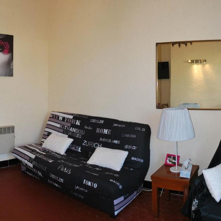 T2 4 pers, vue plage, wifi, Le Lavandou - FR-1-803-39 - Apartamento - 3