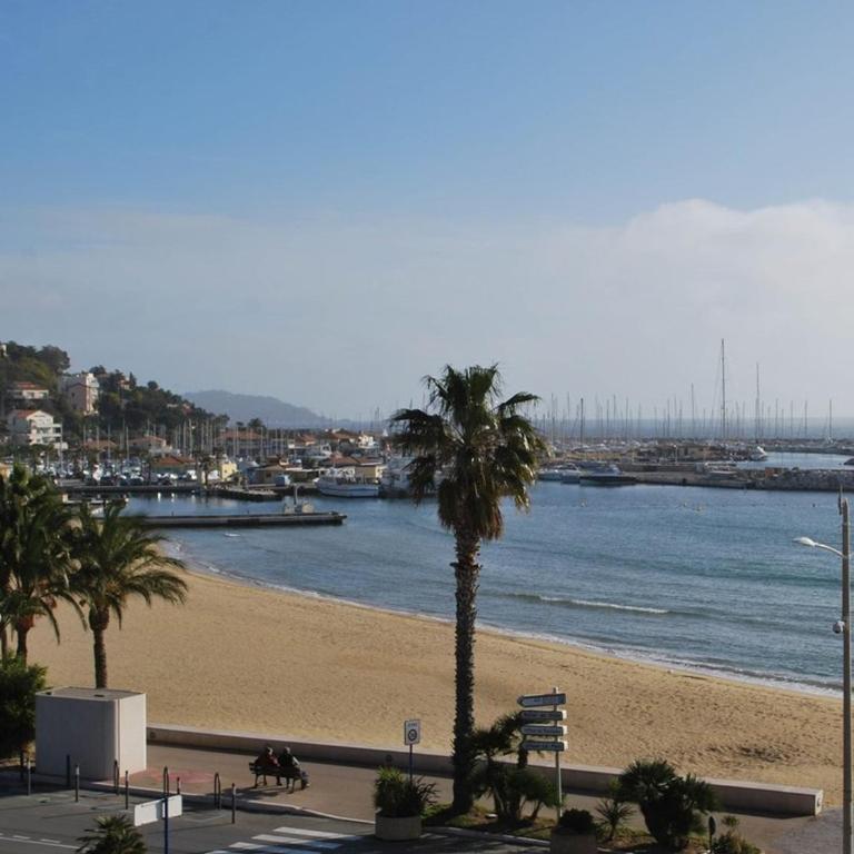 T2 4 pers, vue plage, wifi, Le Lavandou - FR-1-803-39 - Apartamento - 4