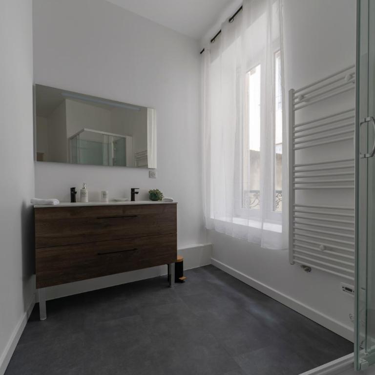 Le Ravy - Appartement design, 2 chambres, centre ville - Appartement 2 Chambres - 35