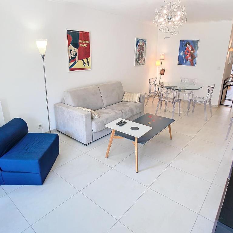 Beau 2 pièces proche Croisette avec parking 211 - Apartment mit 1 Schlafzimmer - 2