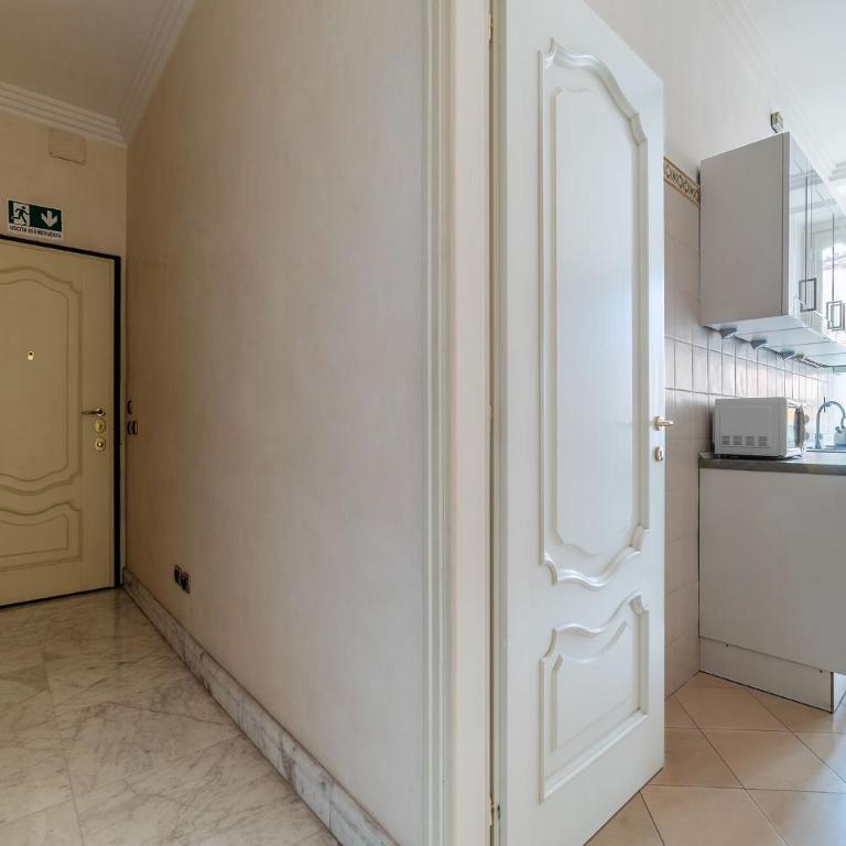 JOIVY Window on the Tevere - Appartamento con 3 Camere da Letto - 12