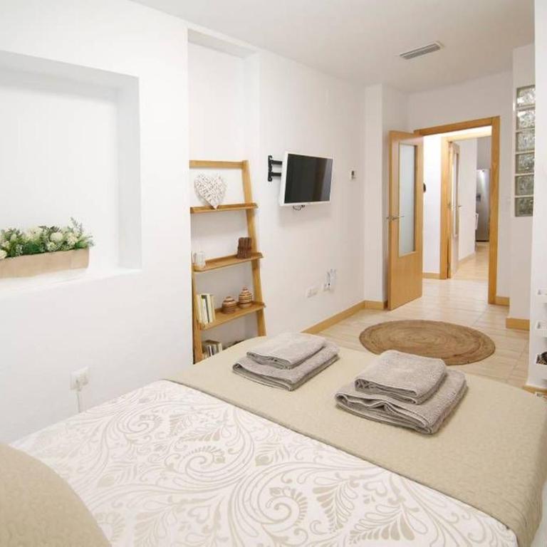 Apartamentos Puerto Nova - Apartamento Suite de 3 dormitorios - 9