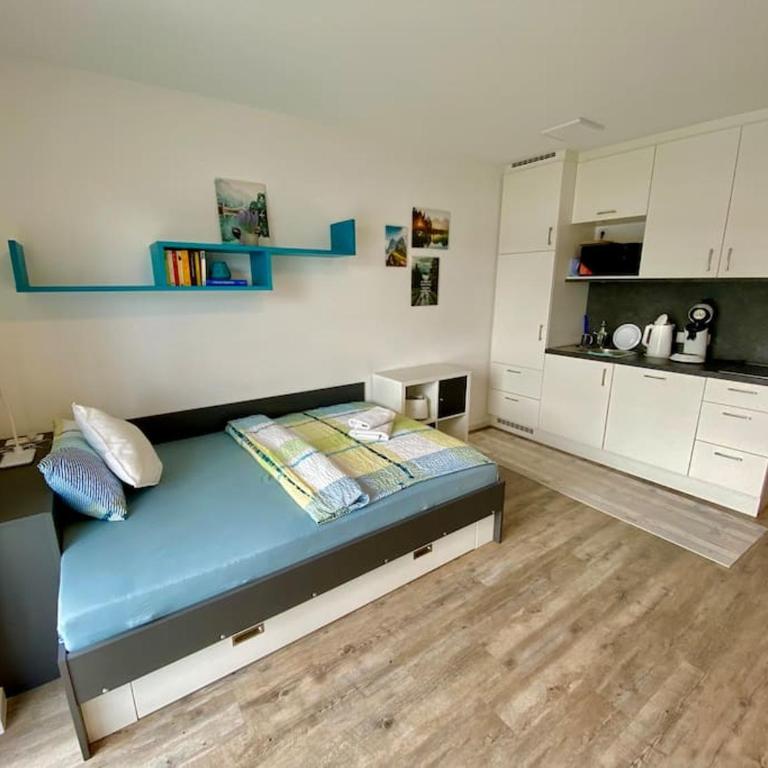Carefree Mikroapartment inkl. Balkon + Tiefgarage - Apartamento de 1 dormitorio - 6