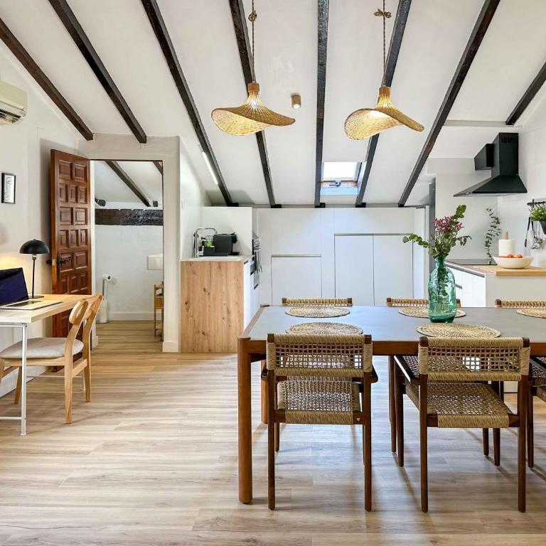 La buhardilla del Mercado Ubicacion e historia - Apartamento de 2 dormitorios - 23