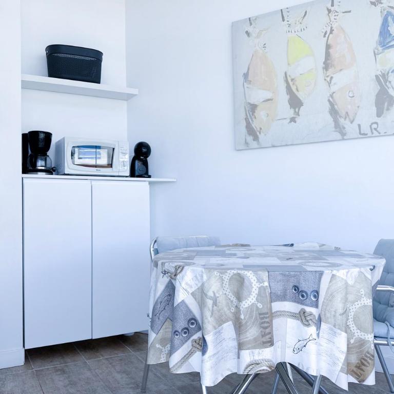 ALGER - Rooftop avec 1 chambre au centre-ville d'Antibes - Appartamento con 1 Camera da Letto - 33
