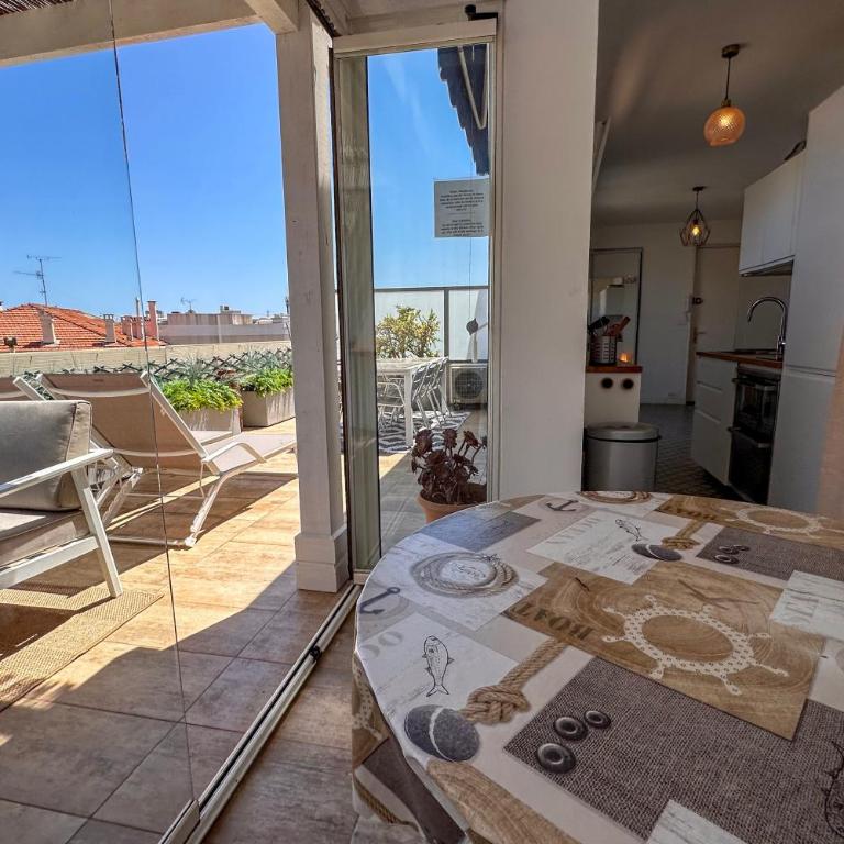 ALGER - Rooftop avec 1 chambre au centre-ville d'Antibes - Appartamento con 1 Camera da Letto - 36