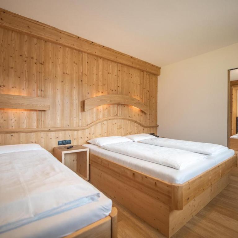 Hotel Condor - Camera Familiare Classic - 9