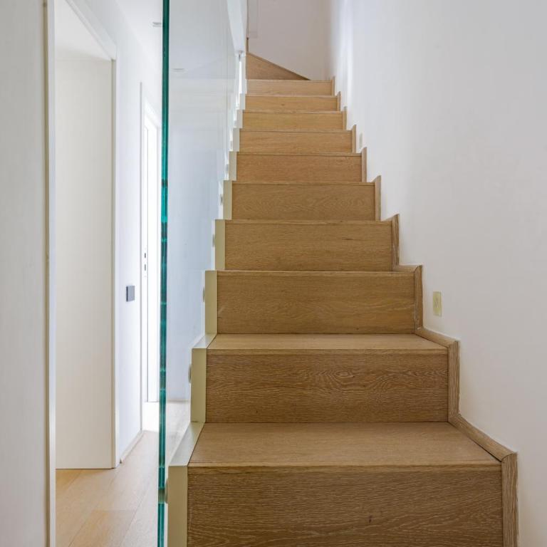 Quiet Designer Flat with Private Rooftop Terrace - Appartamento su 2 Livelli con 2 Camere da Letto - 23