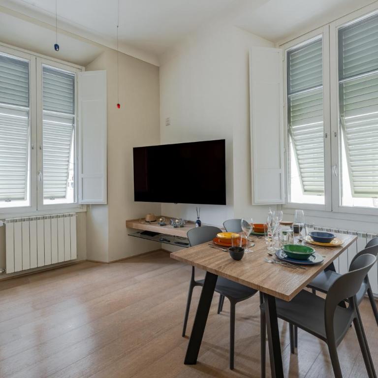Quiet Designer Flat with Private Rooftop Terrace - Appartamento su 2 Livelli con 2 Camere da Letto - 14