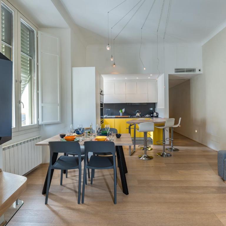 Quiet Designer Flat with Private Rooftop Terrace - Appartamento su 2 Livelli con 2 Camere da Letto - 11