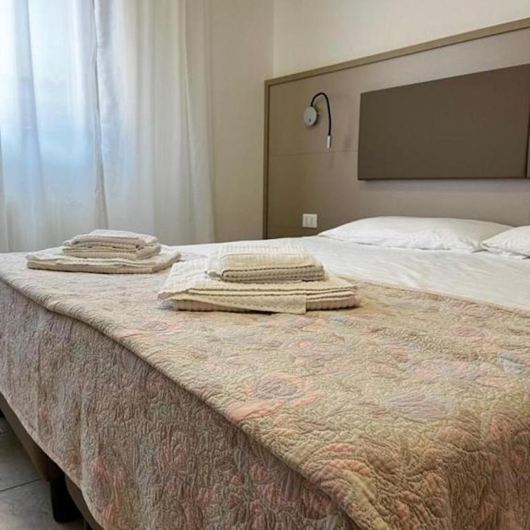 Hotel Villa Augusta - Camera Matrimoniale/Doppia con Letti Singoli - 9