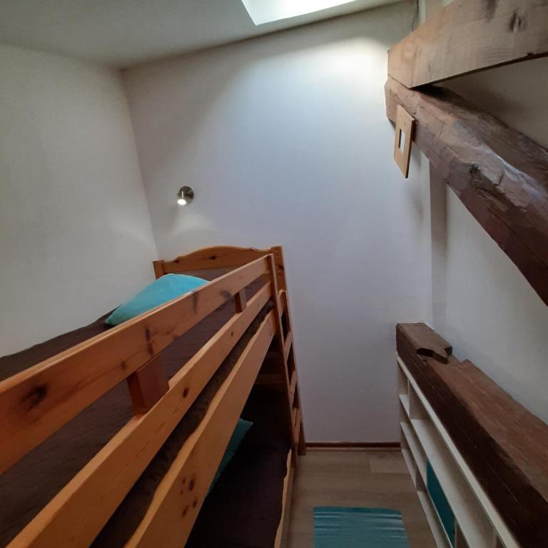 Le Nid du Lac, appartement en duplex au bord du lac d'Annecy, résidence avec plage privée - Appartement 2 Chambres - Vue sur Lac - 11