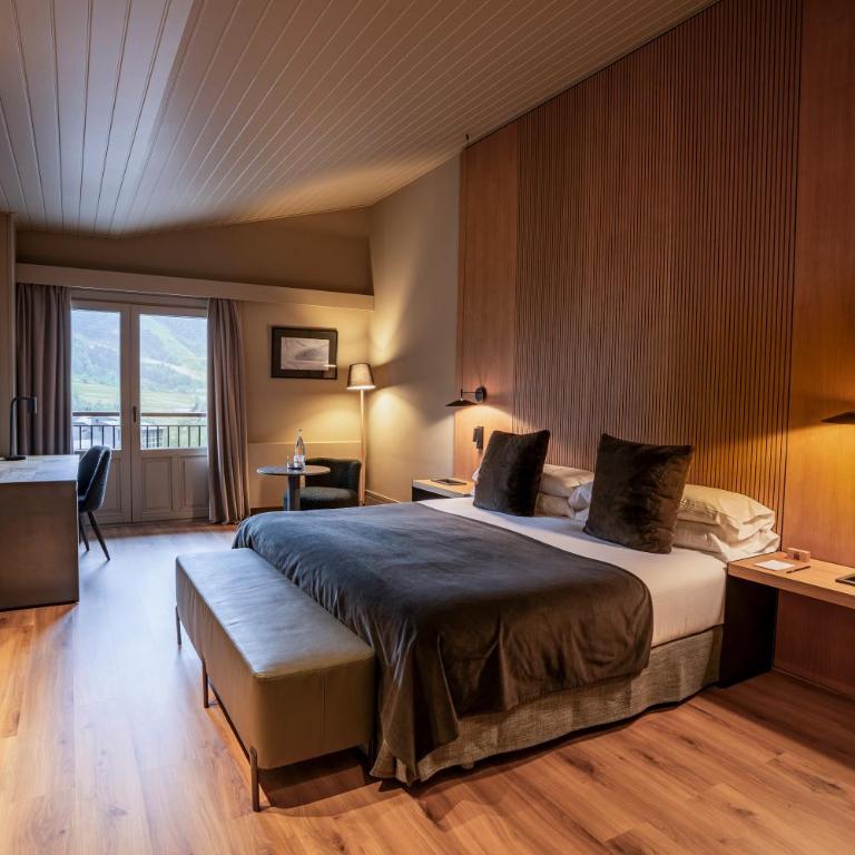 Serras Andorra - Habitación Doble Deluxe con balcón - 3