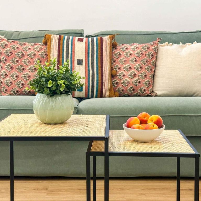 El Patio de Lucía Encanto y Comodidad - Three-Bedroom Apartment - 7