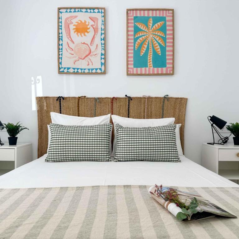 El Patio de Lucía Encanto y Comodidad - Three-Bedroom Apartment - 26