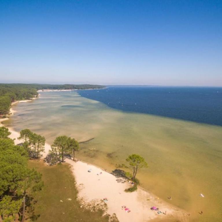 Charme & Nature - 2 chambres, cosy, Lac, Golf, Piscine, Terrasse, Parking, 2 à 5 pers max - Apartment mit 2 Schlafzimmern - 27