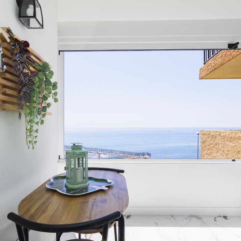 Cubo's El Faro Beach Apartment with Pool - Apartamento - 13