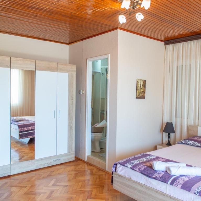 Al Mare - Dvokrevetna Soba sa Bračnim Krevetom i Balkonom - 9