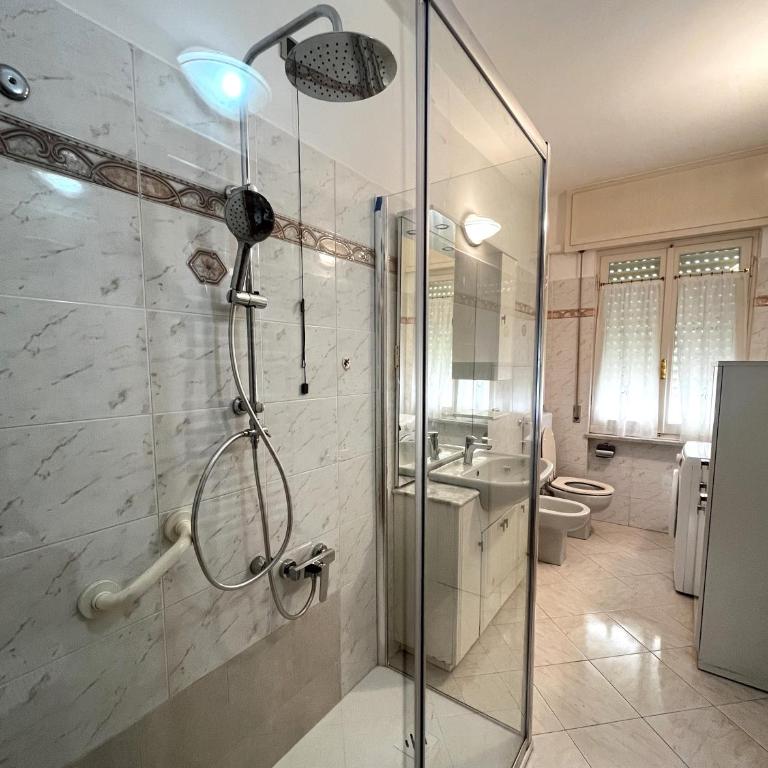 Bilocale con parcheggio privato vicino la stazione - Appartamento con 1 Camera da Letto - 9